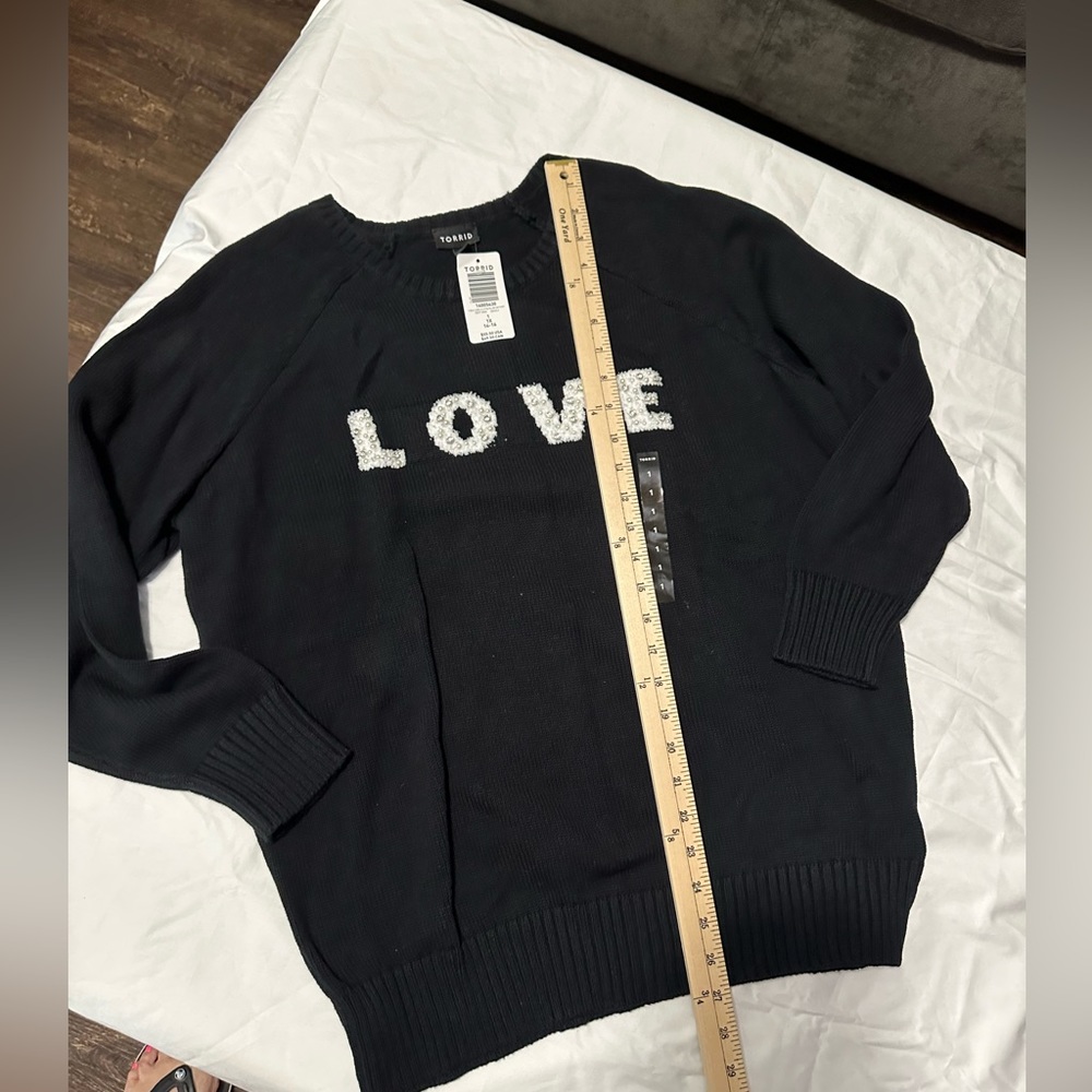 Torrid Love sweater NWT